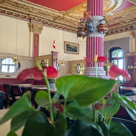 Harder Minerva Hotel