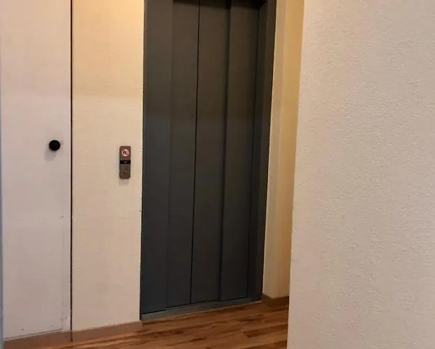 Harder Minerva Hotel Entrelagos