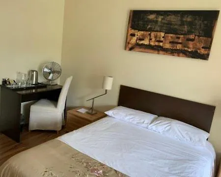 호텔 Harder Minerva 2*